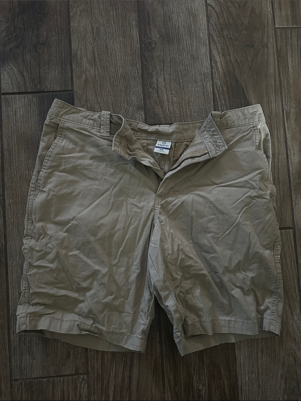 Magellan Outdoors Men's Flat-Front Tan Cargo-Style Shorts